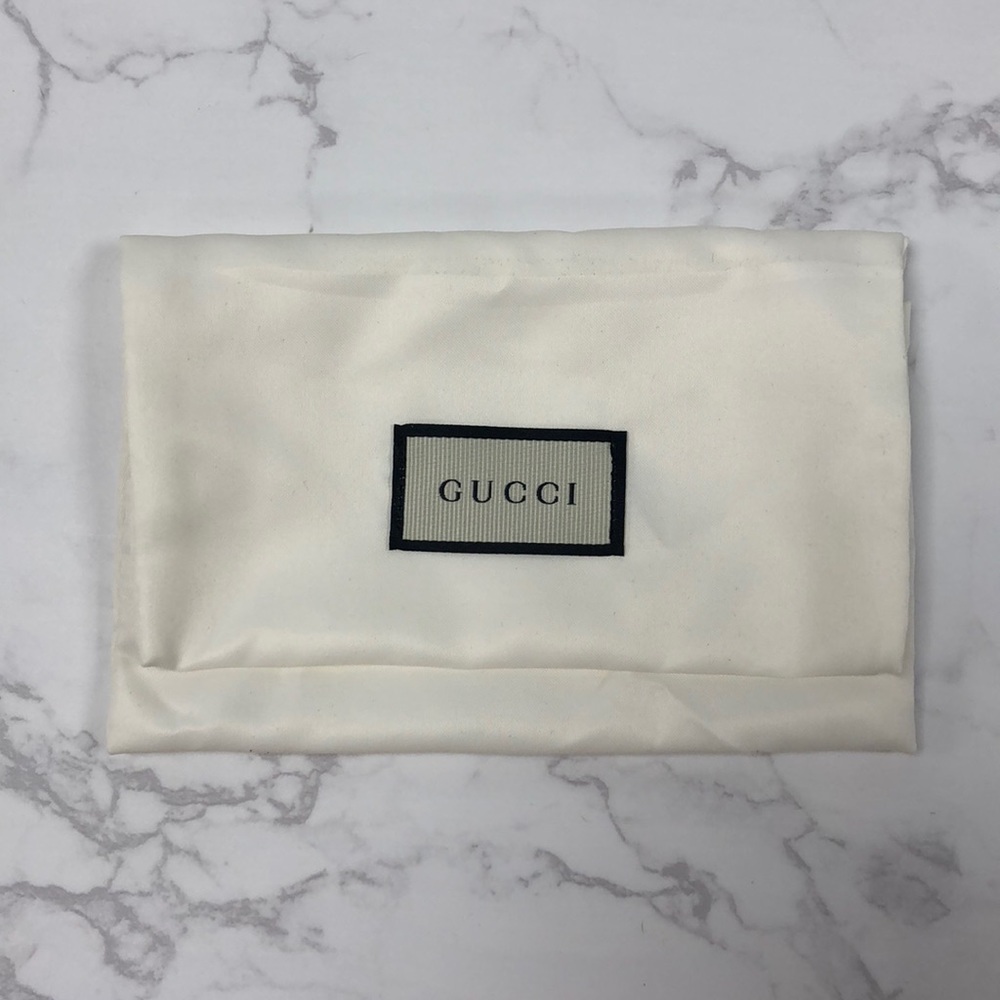 ⭐️ SOLD ⭐️ Authentic Gucci Box + Dust Bag Gift Set - Picture 5 of 8